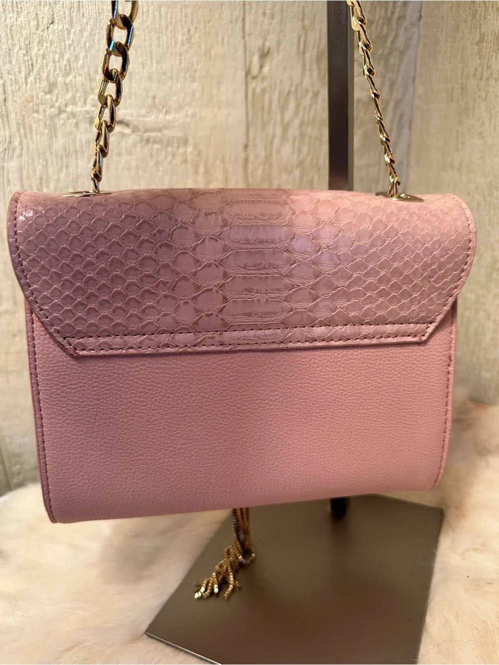 Pink Snake-Texture Chain Shoulder Bag - Picture 4 of 4